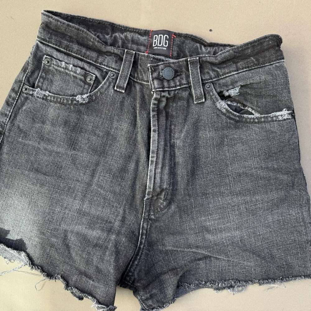 BDG Urgan Outfitters Black Denim Shorts Women size  26